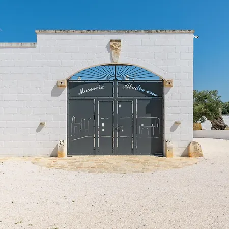 Masseria Abadia Uno 3* 奥斯图尼